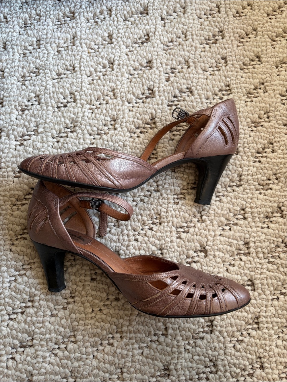 Clarks Women's Brown Leather Heels - Picture 4 of 8